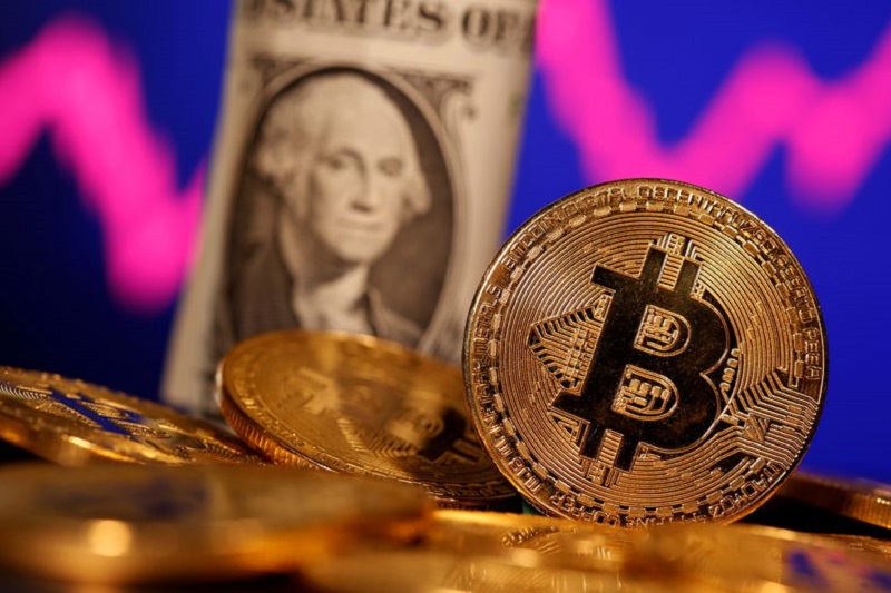 Bitcoin breaks through $47,000, hitting 21-month high