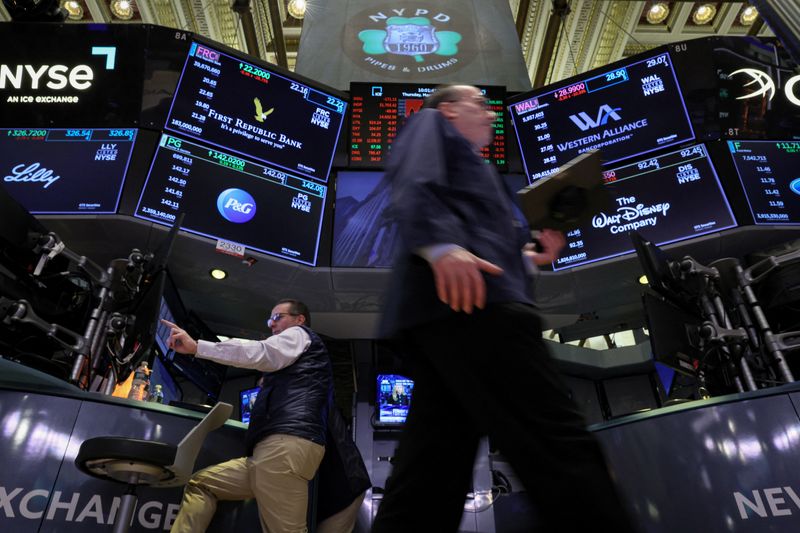 U.S. stocks fell overnight; Dow Jones fell 0.76%